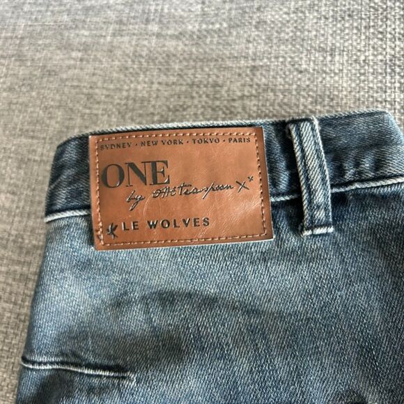 One Teaspoon Le Wolves Cut Off Denim Shorts Fox Black Mid Length Distressed 29 - Picture 4 of 16